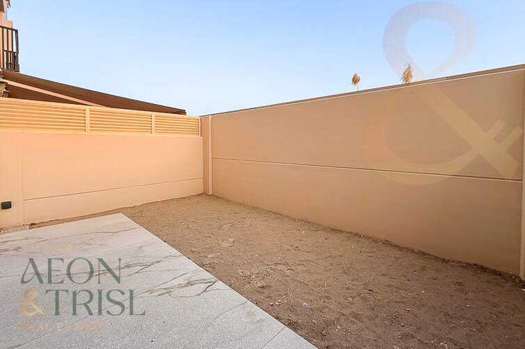 Jasmine Lane Townhouse for Rent, Jumeirah Golf Estates, Dubai