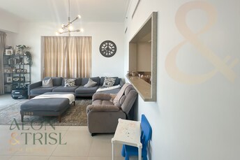 Vida Residence (The Hills) Apartment for Sale, The Hills, Dubai
