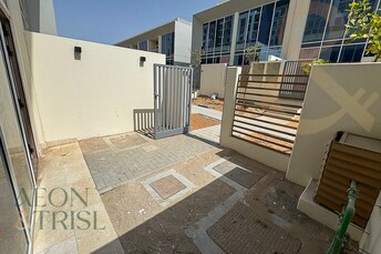 Rukan Townhouse for Rent, Dubailand, Dubai
