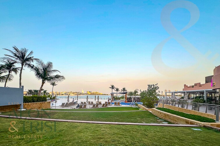 Tiara Residences Apartment for Rent, Palm Jumeirah, Dubai