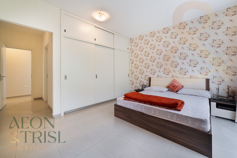 Zahra Townhouses Townhouse for Rent, Town Square, Dubai