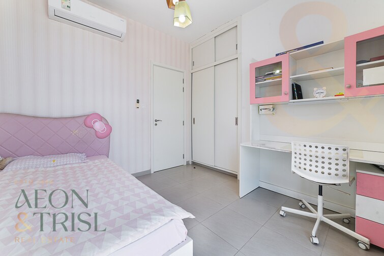 Zahra Townhouses Townhouse for Rent, Town Square, Dubai