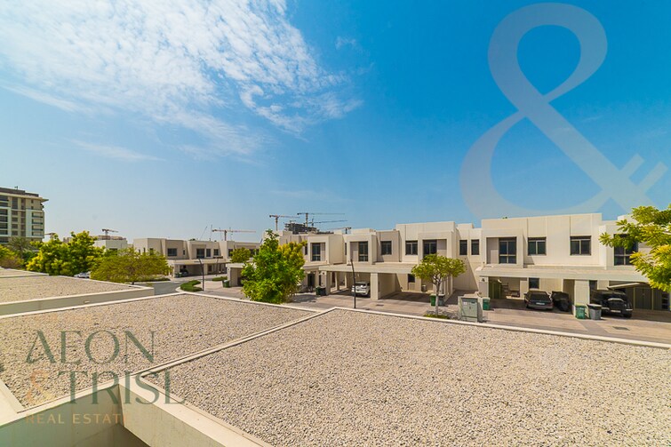 Zahra Townhouses Townhouse for Rent, Town Square, Dubai