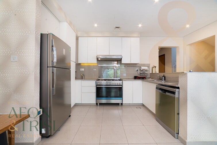 Zahra Townhouses Townhouse for Rent, Town Square, Dubai