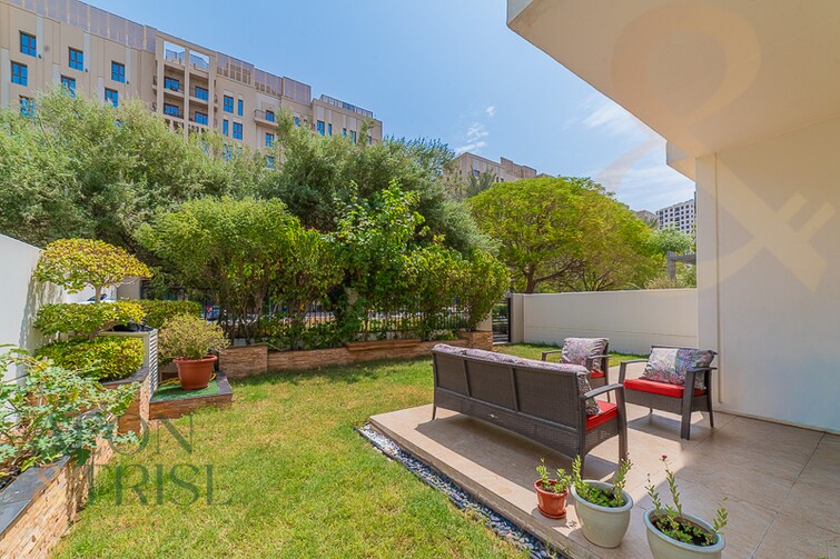 Zahra Townhouses Townhouse for Rent, Town Square, Dubai