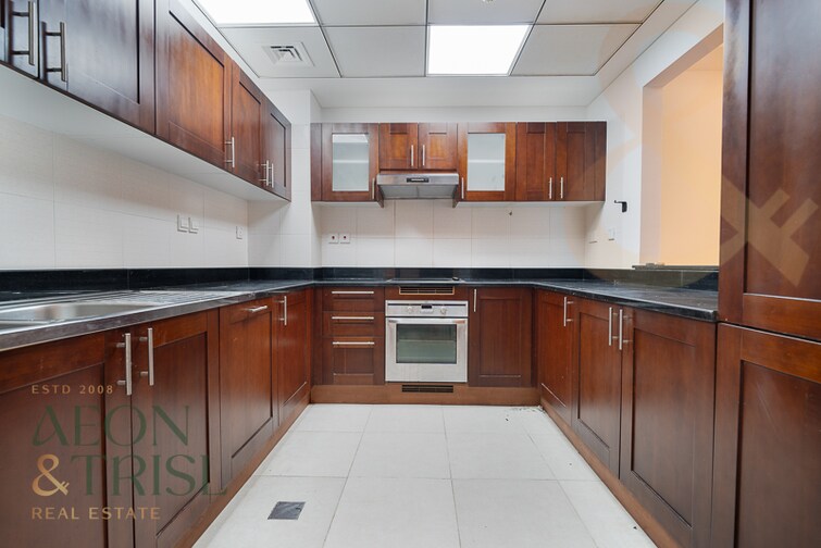 JLT Cluster S (Green Lake Towers) Apartment for Rent, Jumeirah Lake Towers (JLT), Dubai