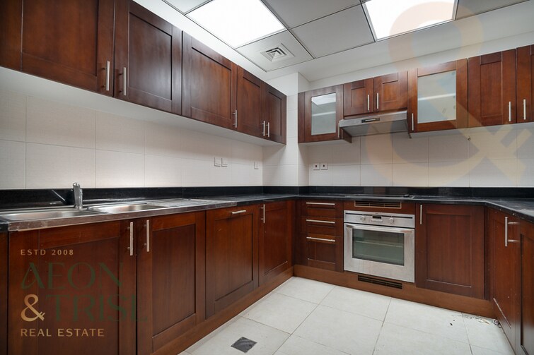 JLT Cluster S (Green Lake Towers) Apartment for Rent, Jumeirah Lake Towers (JLT), Dubai