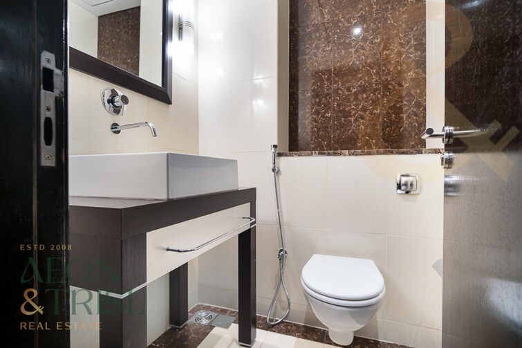 JLT Cluster S (Green Lake Towers) Apartment for Rent, Jumeirah Lake Towers (JLT), Dubai
