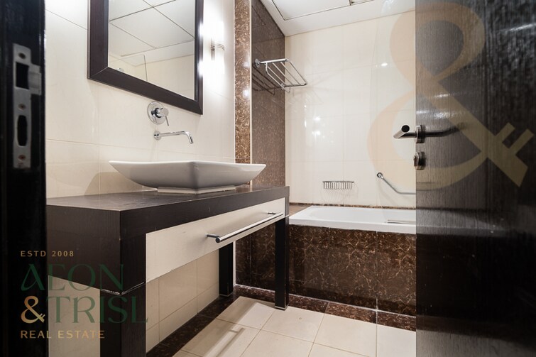 JLT Cluster S (Green Lake Towers) Apartment for Rent, Jumeirah Lake Towers (JLT), Dubai