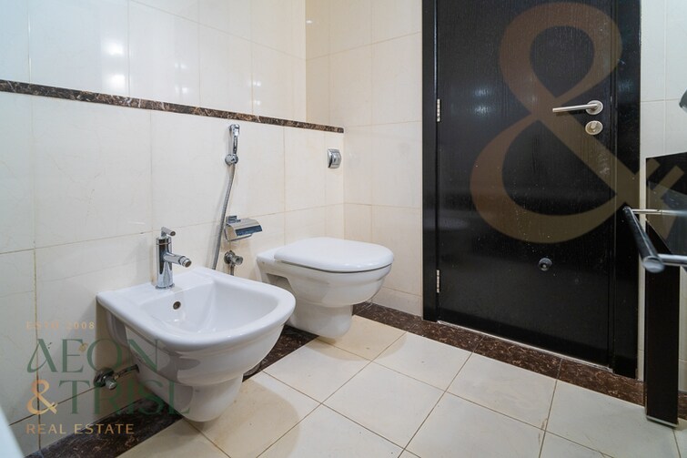 JLT Cluster S (Green Lake Towers) Apartment for Rent, Jumeirah Lake Towers (JLT), Dubai