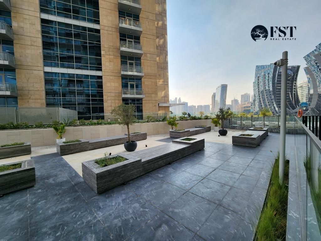 Binghatti Canal Building Apartment for Sale, Business Bay, Dubai