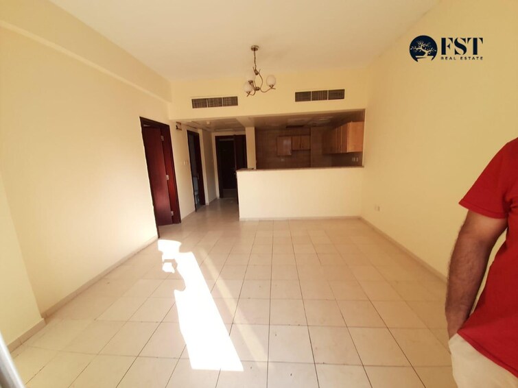 England Cluster Apartment for Rent, International City, Dubai