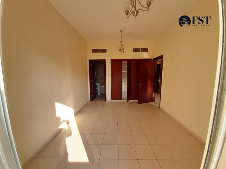 England Cluster Apartment for Rent, International City, Dubai