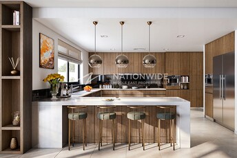 5 BR Villa For Sale in Yas Acres