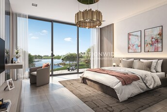 5 BR Villa For Sale in Yas Acres