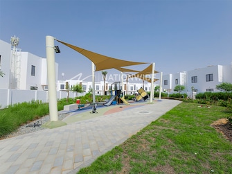 2 BR Townhouse For Sale in Breeze Park Cover Image