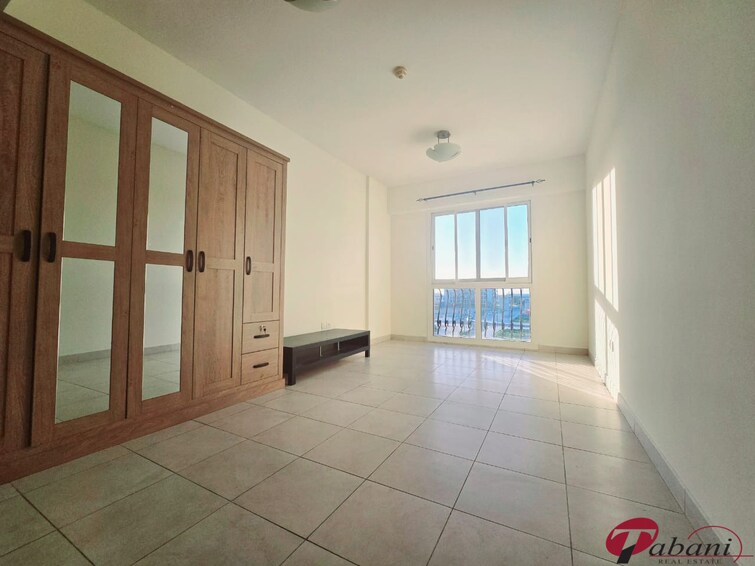  Apartment for Rent, International City, Dubai