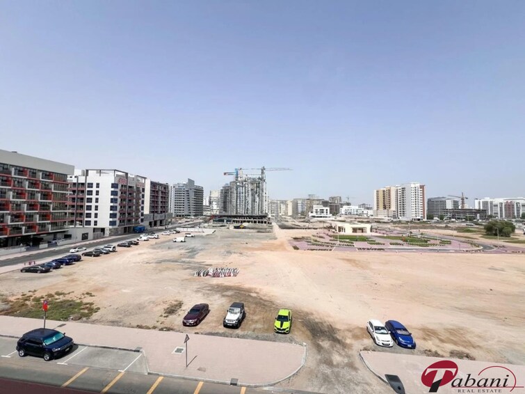  Apartment for Rent, Dubai Residence Complex, Dubai