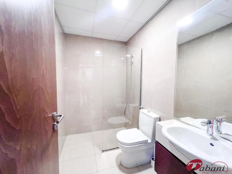  Apartment for Rent, Dubai Residence Complex, Dubai