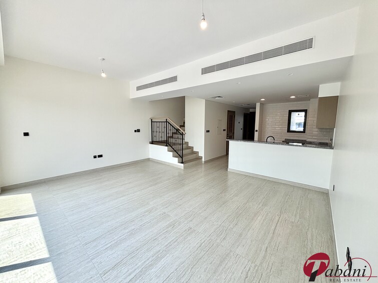 4 Bedroom 1550 Sq.Ft. Townhouse for Sale in Costa Brava, Damac Lagoons, Dubai - 9208741 photo 8