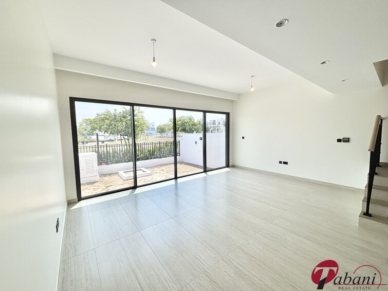 4 Bedroom 1550 Sq.Ft. Townhouse for Sale in Costa Brava, Damac Lagoons, Dubai - 9208741 photo 2