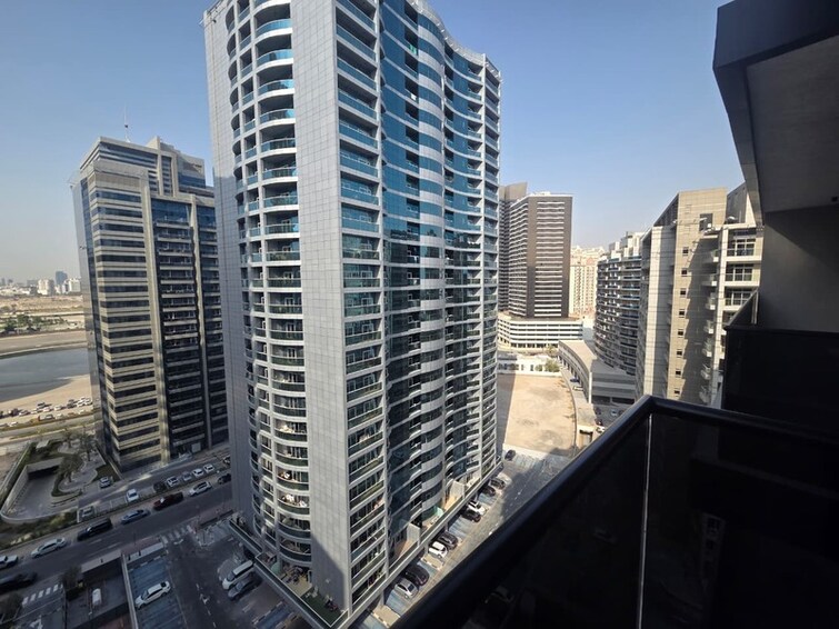 2 Bedroom 1336 Sq.Ft. Apartment for Sale in Dubai Sports City, Dubai photo 23