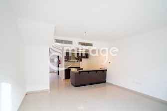 2 BR Townhouse For Rent in Arabian Style Cover Image