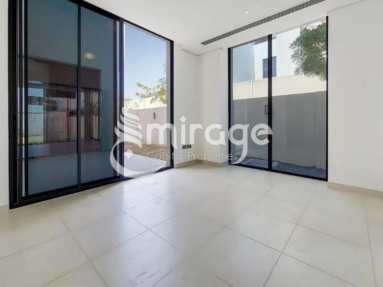 West Yas Villa for Sale, Yas Island, Abu Dhabi