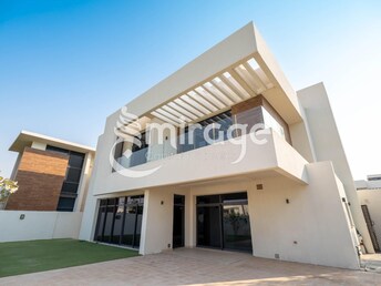 West Yas Villa for Sale, Yas Island, Abu Dhabi
