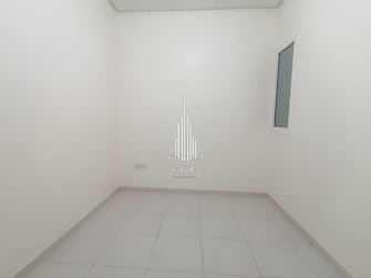 4 BR Apartment For Rent in Cornich Al Khalidiyah Cover Image