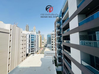 1 BR Apartment For Rent in Jumeirah Garden City Cover Image