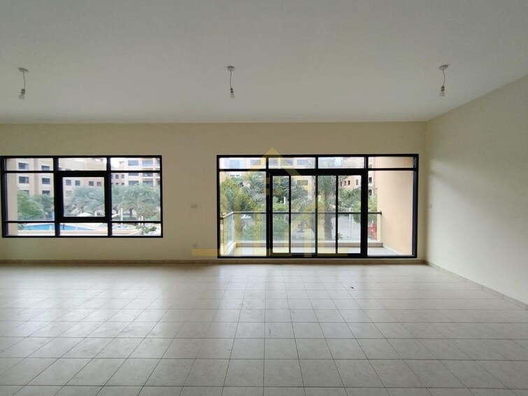 Al Jazeera Tower Apartment for Rent, Al Mamzar, Dubai
