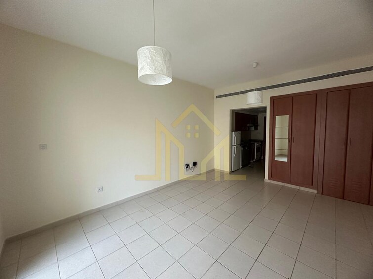 Al Thayyal Apartment for Rent, The Greens, Dubai
