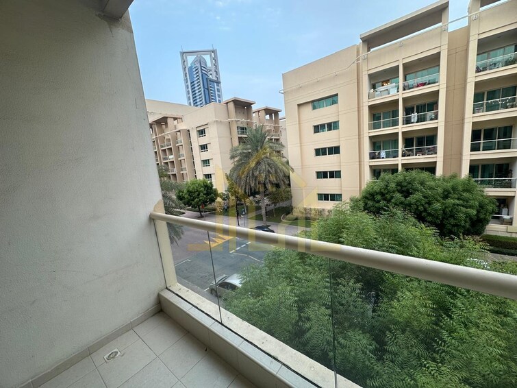 Al Thayyal Apartment for Rent, The Greens, Dubai