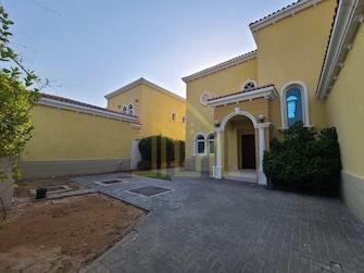 3 BR Villa For Rent in Legacy Cover Image