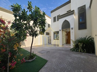 3 BR Villa For Rent in Regional Cover Image