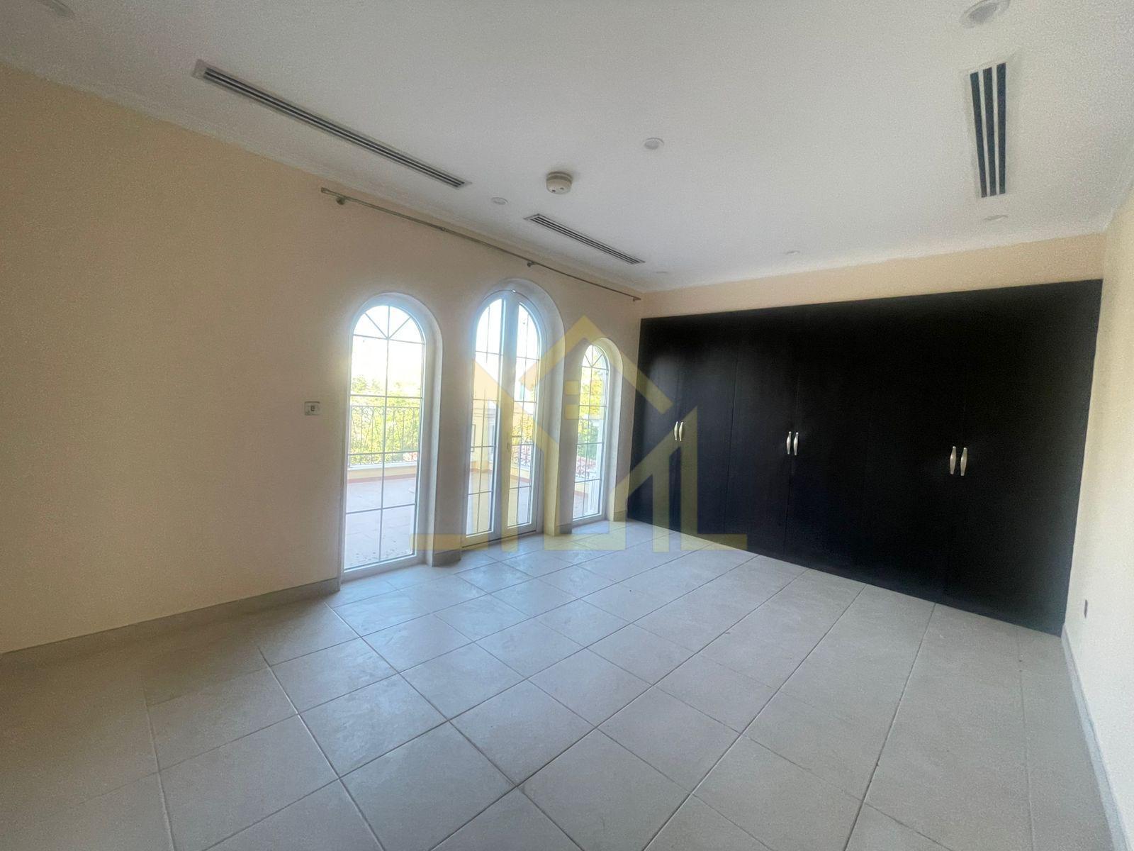  Villa for Rent, Jumeirah Park, Dubai