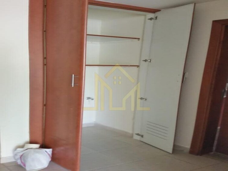 Al Dhafrah Apartment for Rent, The Greens, Dubai