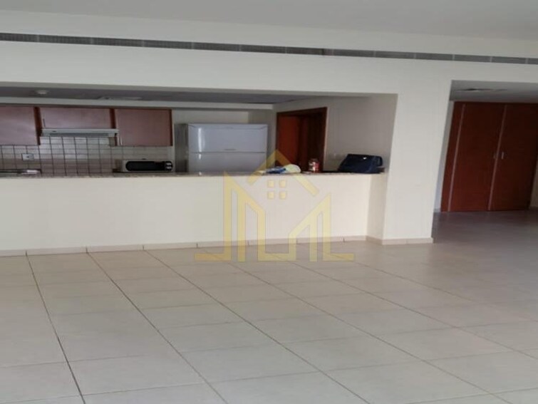 Al Dhafrah Apartment for Rent, The Greens, Dubai