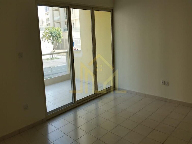 Al Dhafrah Apartment for Rent, The Greens, Dubai