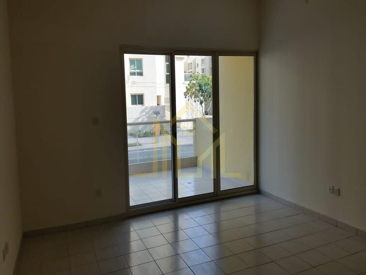 Al Dhafrah Apartment for Rent, The Greens, Dubai
