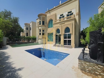 4 BR Villa For Rent in Garden Hall Cover Image